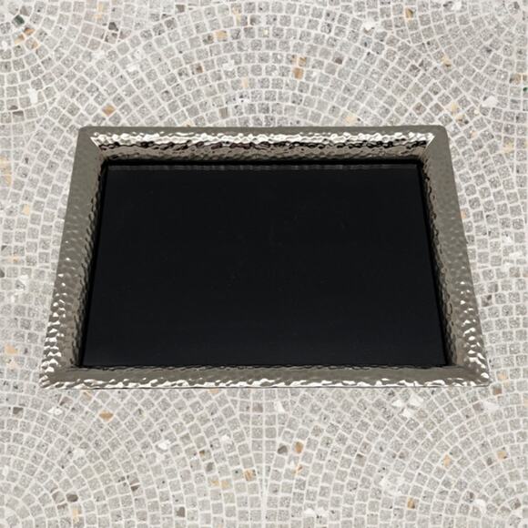 Michael Aram Other - MICHAEL ARAM Nickelplate Hammertone Picture Frame Leaf Backing Holders Size 5x7